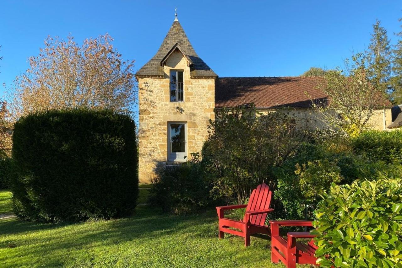 Le Petit Manoir De Vitrac Villa Vitrac  Exterior photo